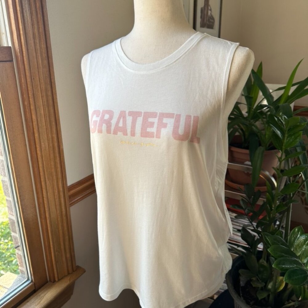 NWT Spiritual Gangster White Muscle Tank, L, GRATEFUL